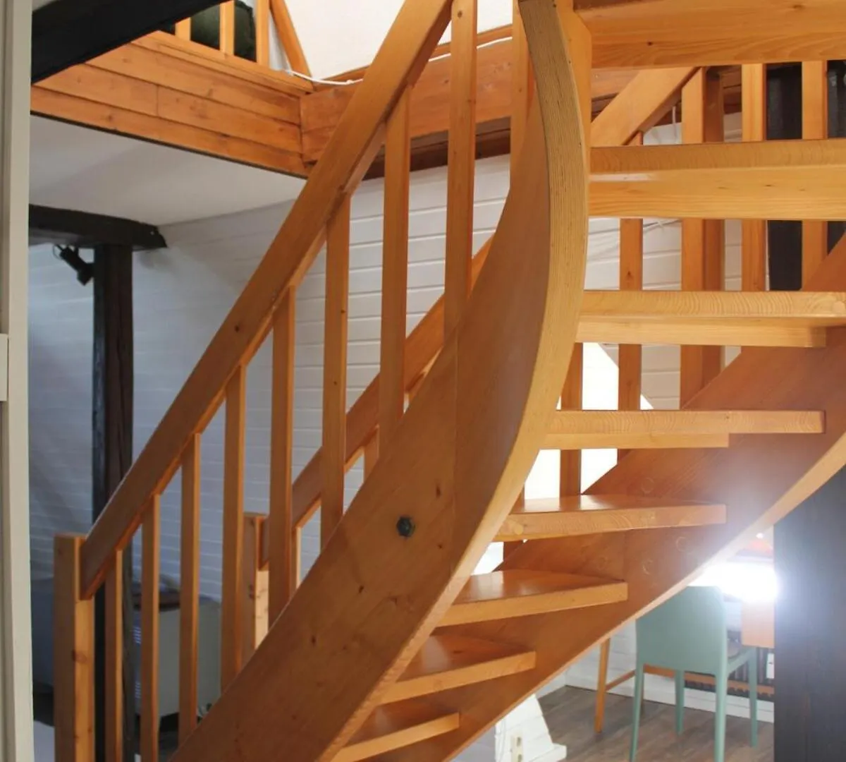 Beautiful Loft Near City And Danube Новый-Ульм